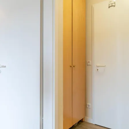 377, Seepark Apartment *