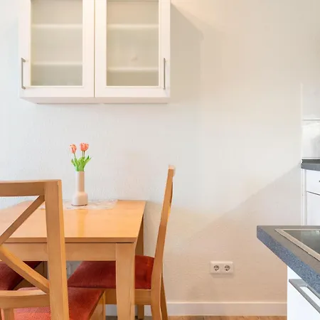 377, Seepark Apartman